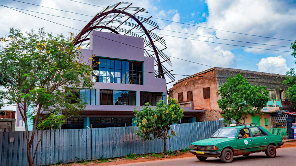 Images of the work currently underway to renovate Ciné Guimbi in Bobo-Dioulasso, Burkina Faso. 